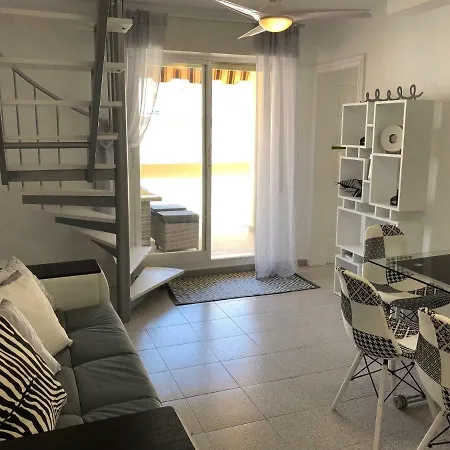 Daire Penthouse Jardin